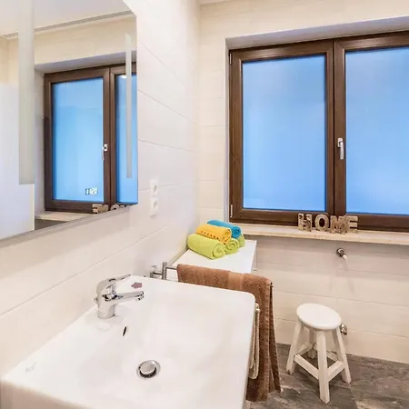 Апартаменты Ferienwohnung Veronika Leutasch *
